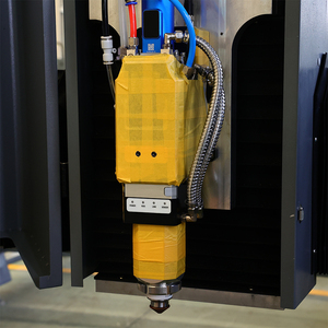 Machine de découpe laser à fibre industrielle de haute précision 3015 6000W pour la découpe de plaques épaisses avec mise au point automatique et sécurité CE - Product Image 4