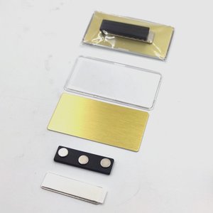 Badge <span class=keywords><strong>magnétique</strong></span> réutilisable en plastique <span class=keywords><strong>transparent</strong></span> avec aimant puissant - Product Image 4