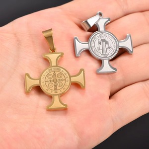 Collar con Colgante de Cruz de San Benito para Exorcismos, Amuleto de San Benito, Joyería Religiosa para Hombres y Mujeres - Product Image 1