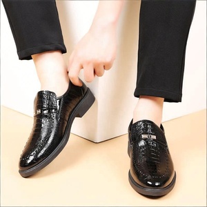 Chaussures pour hommes de style <span class=keywords><strong>vintage</strong></span> à motifs animaliers, grande taille, chaussures habillées formelles à enfiler, décontractées, printemps, bureau et carrière - Product Image 3