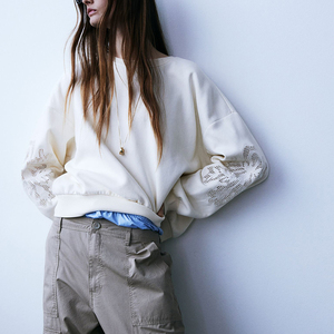 Sudadera de algodón personalizada con estampado gráfico de algodón y cuello redondo de gran tamaño, ropa transpirable con hombros caídos, sudadera para mujer - Product Image 4