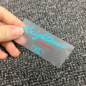 Etiquetas de tela de transferencia de calor impresas para personalización de logotipo de ropa y zapatos para etiquetado de ropa y plástico