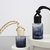 Flacon vide pour parfum de voiture 12ml 8ml, flacon cylindrique en verre avec bouchon à vis, diffuseur de voiture rond en verre, flacon suspendu