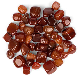 Cristal de guérison roulant de style Feng Shui en pierre polie <span class=keywords><strong>cornaline</strong></span> rouge pour poisson pour l'aménagement paysager du réservoir et la mascotte - Product Image 1