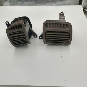 Système de climatisation de couleur grise avec sortie d'aération pour Lexus LX470 1998-2002 - Product Image 3