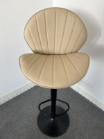 Tabourets de bar confortables et réglables en cuir PU avec base en fer noir pour îlot de cuisine et comptoirs de salle à manger