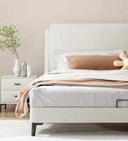 Lit double de luxe italien moderne de 1.8m pour chambre à coucher-cadre de lit suspendu en cuir avec oreille d'éléphant