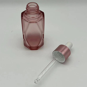 Transparent Pink Prismatic 30ml PETG Plastic Engraving Cosmetic Essential Oil <strong>Dropper</strong> <strong>Bottle</strong> Durable Rubber Skin Care Serum - Product Image 5
