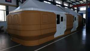 Nichoir à poissons rotomoulé personnalisé, maison de pêche, cabane de glace - Product Image 5