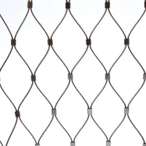 Cuerda de acero inoxidable Flexible, malla de alambre arquitectónico Ferruled de diamante para carcasa de pavo real Aviario