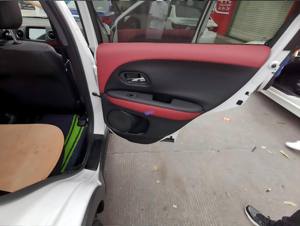 Kit de Reequipamiento <span class=keywords><strong>Interior</strong></span> Deportivo Rojo y Negro en Alcántara, Tapicería de Cuero para el Tablero y Paneles de las Puertas, Mejora del <span class=keywords><strong>Interior</strong></span> del Automóvil - Product Image 4