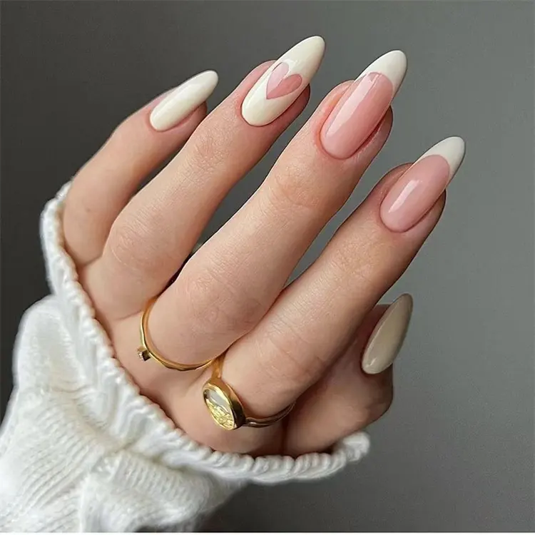 White French Heart Wieder verwendbarer leimloser Designer Drücken Sie auf Nägel Großhandel Beauty Nails Supplies