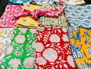 Vente en gros Main bloc de serviettes en coton motifs assortis brodés Rajasthani couleur serviettes de cuisine - Product Image 4