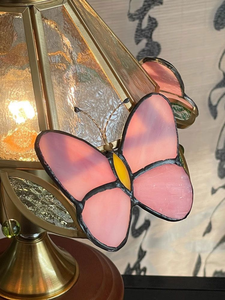 American Stained Glass <strong>Table</strong> Lamp Butterfly Decorative LED Bedside Desk <strong>Light</strong> Vintage Handcraft Lamp for Bedroom Hotel Cafe - Product Image 5