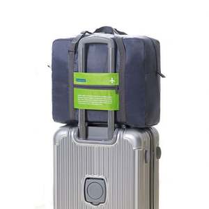 Sac de voyage pliable léger et abordable 32L grande capacité en polyester imperméable avec fermeture éclair – En stock - Product Image 4