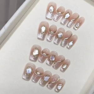 Vente en gros de manucure française rose tendre <span class=keywords><strong>ongles</strong></span> artificiels à presser longue longueur au design papillon pour de beaux <span class=keywords><strong>ongles</strong></span> - Product Image 4