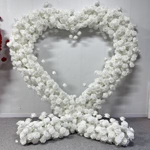 ซุ้มดอกไม้ประดิษฐ์ T-HFA132 สำหรับตกแต่งงานแต่งงาน รูปทรงหัวใจหรูหรา พร้อมดอกไม้ผ้าไหม - Product Image 1