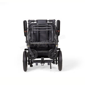 كرسي متحرك قابل للطي وخفيف الوزن ومزود بخاصية التعرض للتعديل للكبار والمعاقين من مستلزمات الرعاية الصحية - Product Image 5