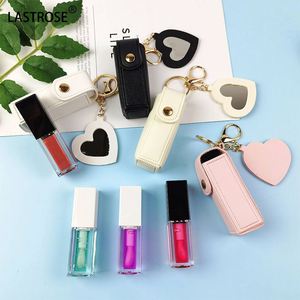 Bolsa de Piel Sintética de Alta Calidad para Brillo Labial con Llavero, Mini Bolsa de PU para Lápiz Labial y Brillo Labial con Logotipo Personalizado - Product Image 6