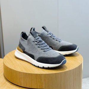 Chaussures de marche confortables pour hommes, authentiques et originales d'Italie, en maille respirante, avec doublure en cuir véritable et empiècements en daim, idéales pour les affaires. - Product Image 4