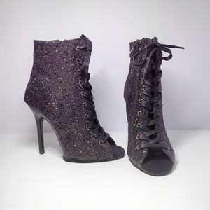 Bottines <span class=keywords><strong>de</strong></span> <span class=keywords><strong>danse</strong></span> noires à paillettes, à bout ouvert, à talon aiguille, pour la <span class=keywords><strong>danse</strong></span> <span class=keywords><strong>jazz</strong></span>, la pole dance, les spectacles sur scène et la <span class=keywords><strong>danse</strong></span> <span class=keywords><strong>de</strong></span> salon - Product Image 2