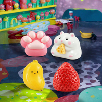 Mainan Squishy Taba Slow Rising 4 Pack, Mainan Gel Sensorik Fidget Bentuk Hamster, Stroberi, Cakar Kucing, Pisang