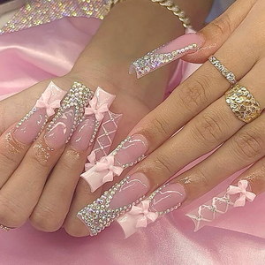 <span class=keywords><strong>Uñas</strong></span> acrílicas <span class=keywords><strong>de</strong></span> lujo a presión, Premium diamantes <span class=keywords><strong>de</strong></span> imitación <span class=keywords><strong>de</strong></span> cristal, pedido <span class=keywords><strong>de</strong></span> pequeña cantidad, patrón <span class=keywords><strong>de</strong></span> mariposa cuadrado <span class=keywords><strong>de</strong></span> moda para dedos - Product Image 3