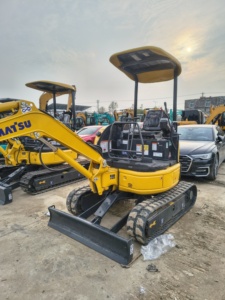 Vente directe fournisseur : Mini-pelles Komatsu PC20 d'occasion, prix réduit. Pelle Komatsu PC20 de 2 tonnes, d'occasion, qualité japonaise. - Product Image 1