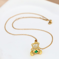 Collier Pendentif FY Fashion Jewelry Plaqué Or Zircon Cubique Entièrement Sertie de Diamants, Motif Trèfle, Cœur et Ours Mignon