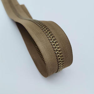 Fermetures éclair métalliques personnalisées en laiton lourd à verrouillage automatique, à glissière ouverte, <span class=keywords><strong>pour</strong></span> vêtements et sacs - Product Image 5