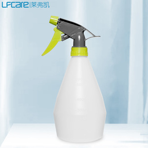 Pulvérisateur à gâchette Lfcare 500 ml avec embout réglable pour la désinfection et l'arrosage des plantes - Product Image 1