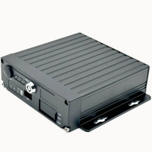 מקליט וידאו נייד FL&OEM בעל 4 ערוצים, רזולוציית 1080P, כרטיס SD, חיישן G, עמיד בפני זעזועים, 4G, GPS, לאוטובוסי בית ספר ולכל סוגי הרכבים - Product Image 2