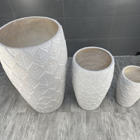 Ensemble de jardinières en résine à motif de feuilles modernes, décoration de jardin extérieur, vases blancs sculptés à la main pour fleurs et plantes vertes