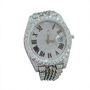 Montre à cadran rond de 41 mm en moissanite et acier inoxydable avec cristal de verre, résistance à l'eau de 10 bars, cadran blanc, bracelet à fermoir - Product Image 1