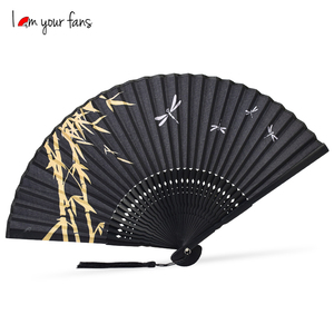 Precio de fábrica 21CM 8 pulgadas mango de bambú barato seda blanca impresión <span class=keywords><strong>novia</strong></span> boda fiesta tela de bambú ventilador de mano - Product Image 6