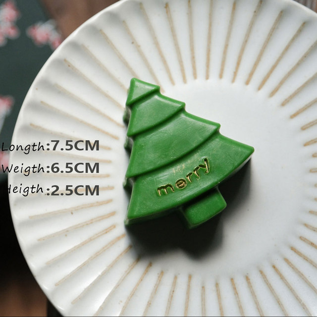 Hot Selling Natural Ingredient Christmas Tree Shaped Handmade Soap Cold Process Handmade Soap Christmas Gift Organic Soap