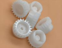 Pièces en nylon UHMWPE usinées CNC sur mesure OEM, engrenages en plastique, blocs coulissants, bagues pour machines industrielles