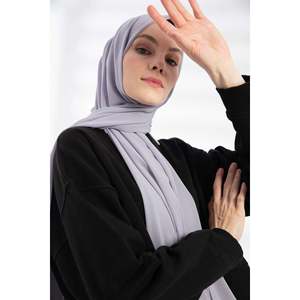 ผ้าพันคอชีฟองหรูหรา สีเทา โพลีเอสเตอร์ยาวสำหรับผู้หญิง ป้องกันแสงแดด - Product Image 5