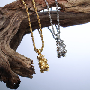 Venta al por mayor de colgantes de acero inoxidable personalizados DIY, joyería de moda, colgante de oso irrespetuoso para la fabricación de collares - Product Image 6