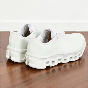 Chaussures de tennis décontractées à semelle plate de haute qualité pour hommes, été-automne, à lacets, amorti effet nuage, doublure en cuir, résistance aux odeurs - Product Image 1