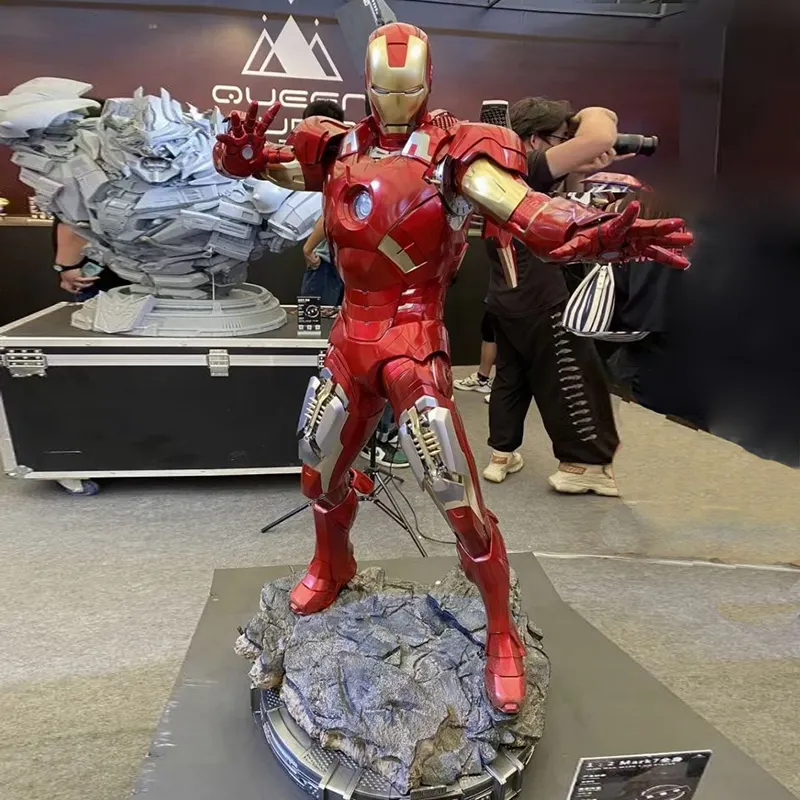 Custom Marvel Figure Fiberglass Iron Man Sculpture Marvel MK7 Figure Resin Iron Man Statue