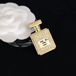 かなり素晴らしいブローチジュエリー、ファッションピン、ブローチ、インスパイアされたデザイナー、ラインストーンブローチ、女性用 - Product Image 5