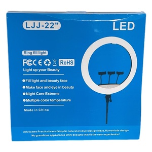 <span class=keywords><strong>Prix</strong></span> de gros studio caméra vidéo téléphone <span class=keywords><strong>22</strong></span> <span class=keywords><strong>pouces</strong></span> led cercle anneau lumière photographie vlogging kit et maquillage vanité avec lumière - Product Image 5