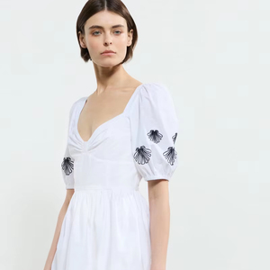 Robes maxi pour femmes à la mode, tenue de fête de Noël, tissage, taille naturelle, broderie machine, blanc - Product Image 1