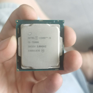 ใช้โปรเซสเซอร์ <span class=keywords><strong>I5</strong></span>-<span class=keywords><strong>7600K</strong></span> (4 คอร์, 4 เธรด, 3.80GHz ฐาน/4.20GHz เทอร์โบ, LGA 1151, แคช 6MB, 91W <span class=keywords><strong>TDP</strong></span>, เดสก์ท็อป, 64 บิต) - Product Image 6