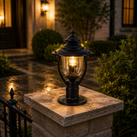 Lampadaire extérieur classique moderne avec lanterne en verre transparent