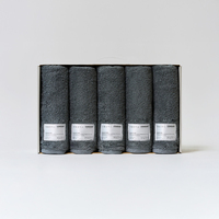 Living Crafts Juego de Cinco Toallas de Algodón Gris Damasco, Suaves y Absorbentes, en Caja de Regalo, Marca Original Contemporánea, Listo para Venta Minorista