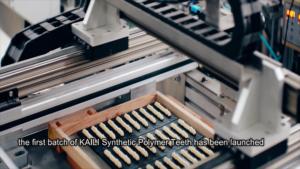 Serie classica KAILI dei denti della resina di produzione enorme con 2 strati 16 A-D sfumano i denti falsi - Product Image 4