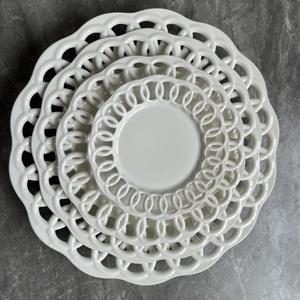 Ensemble de vaisselle en céramique pour mariage Collection complète <span class=keywords><strong>blanche</strong></span> <span class=keywords><strong>creuse</strong></span> pour décoration de fêtes et d'événements Assiettes à dîner carrées avec chargeur - Product Image 3