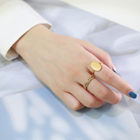 Klassischer minimalisti scher gravierbarer leerer ovaler Siegelring Zarter vergoldeter ovaler Edelstahl ring für Damen schmuck geschenke